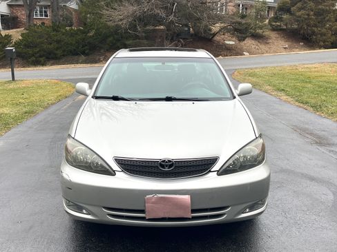 Used 2004 Toyota Camry SE image 13