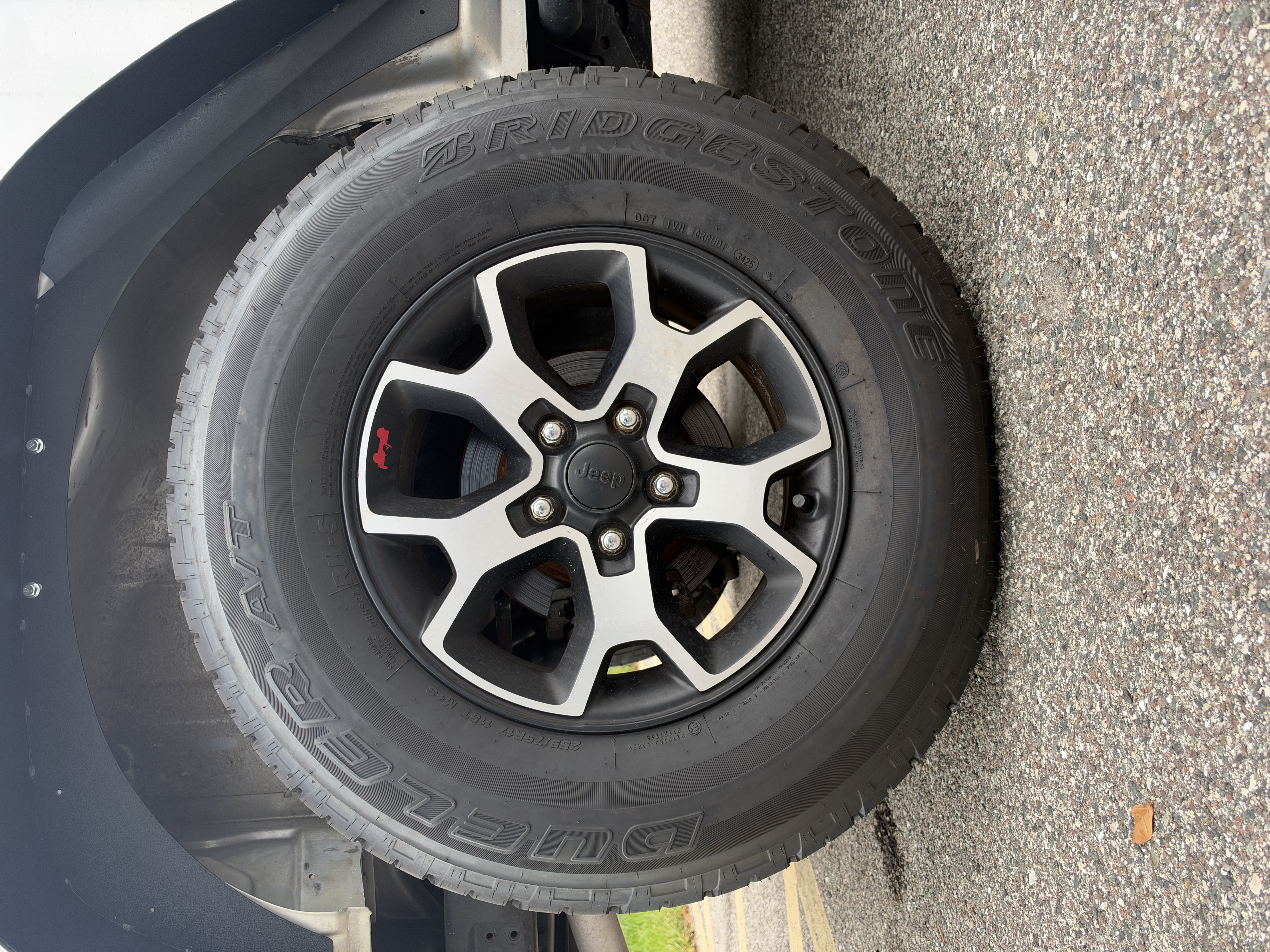 Used 2012 Jeep Wrangler Unlimited Sport AWD/4WD image 15