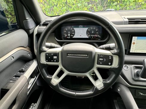 Used 2020 Land Rover Defender 110 SE image 20