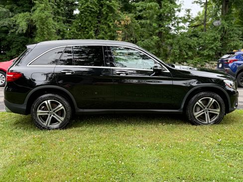 Used 2019 Mercedes-Benz GLC 300 4MATIC image 10