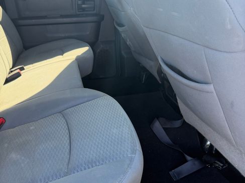Used 2013 RAM 2500 Tradesman w/ Chrome Appearance Group AWD/4WD image 9