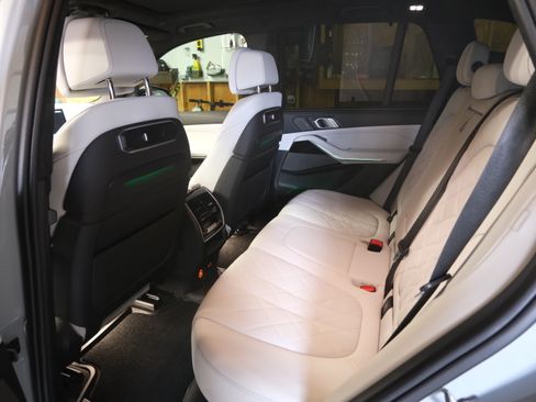 Used 2024 BMW X5 xDrive50e w/ Executive Package image 8