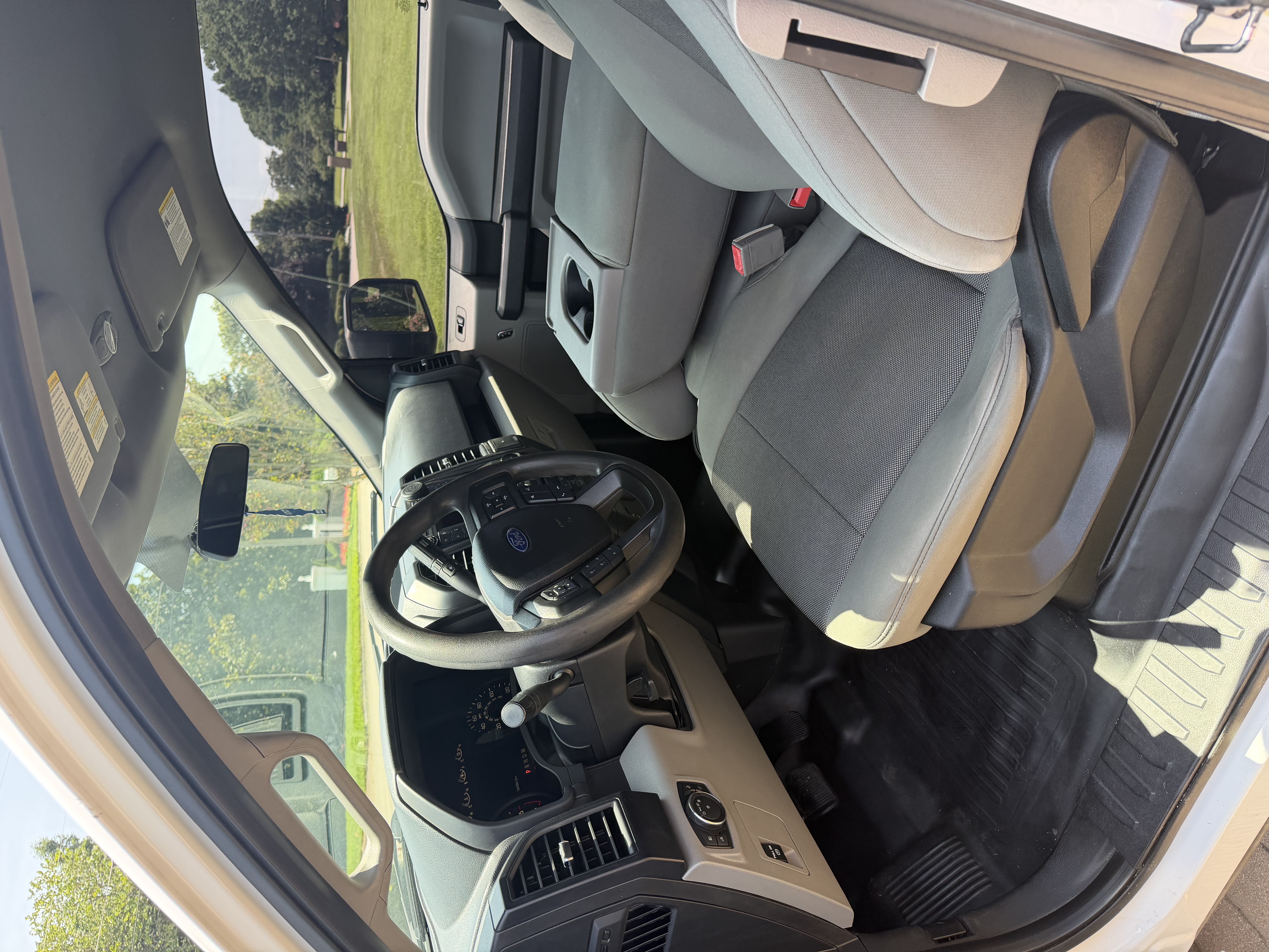 Used 2018 Ford F150 XL w/ Equipment Group 101A Mid RWD image 9