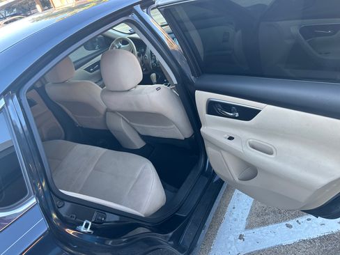 Used 2015 Nissan Altima 2.5 SV image 15