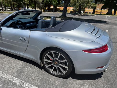 Used 2014 Porsche 911 Carrera S RWD image 26