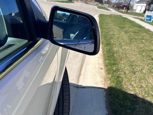 Used 2014 Ford Edge Limited w/ Equipment Group 302A image 16