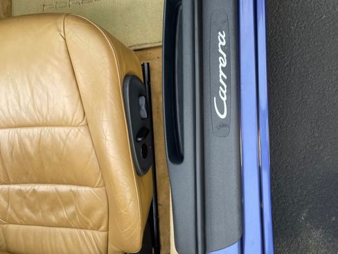 Used 1999 Porsche 911 Carrera image 9
