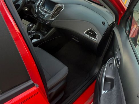 Used 2019 Chevrolet Cruze LS w/ LS Convenience Package image 10