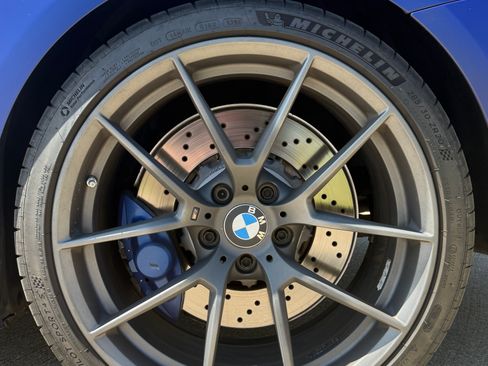 Used 2019 BMW M4 CS w/ Executive Package RWD image 8