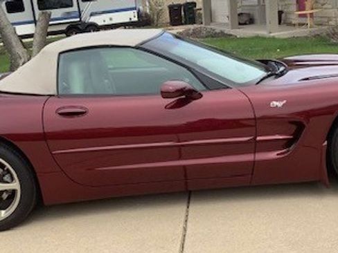 Used 2003 Chevrolet Corvette Convertible w/ Preferred Equipment Group1 RWD image 1