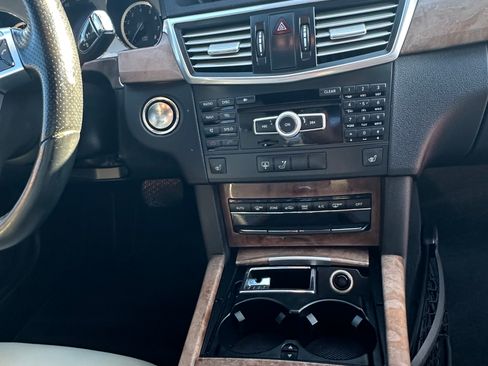 Used 2012 Mercedes-Benz E 350 Sedan image 8