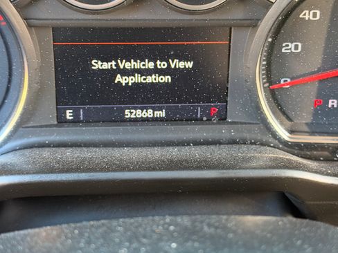 Used 2021 Chevrolet Silverado 1500 LT image 8