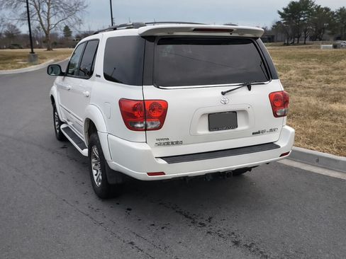 Used 2005 Toyota Sequoia Limited image 10