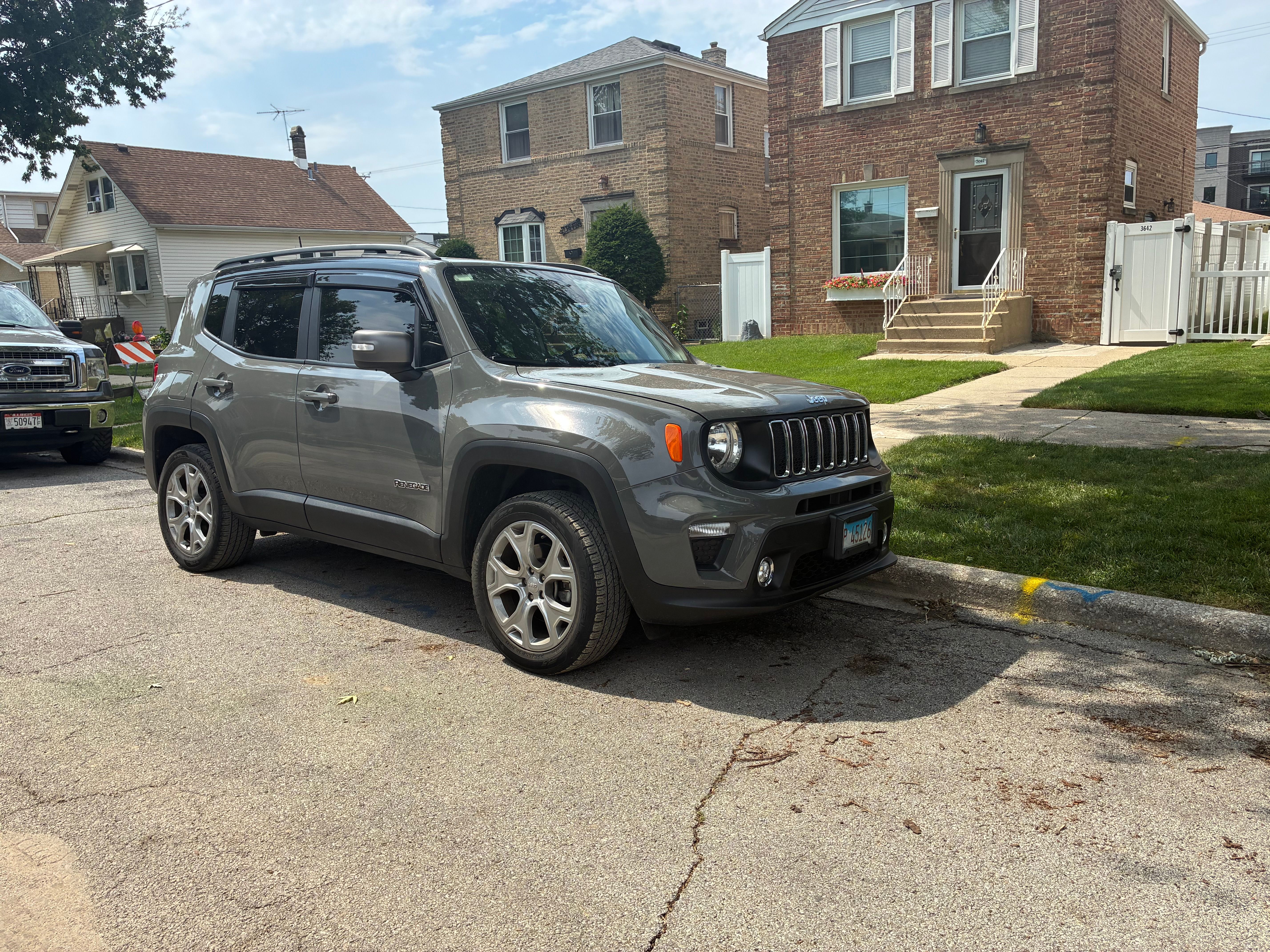 Used 2019 Jeep Renegade Limited AWD/4WD image 8