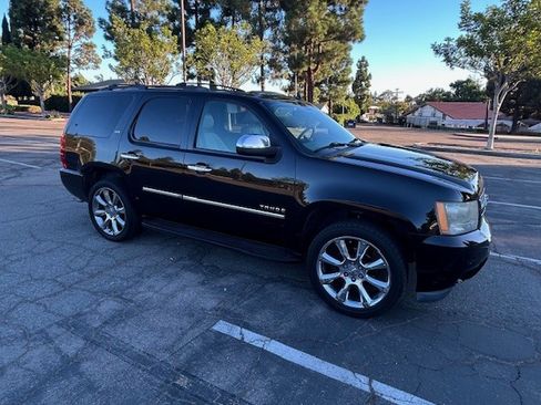 Used 2010 Chevrolet Tahoe LTZ image 10