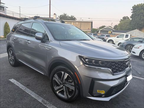 Used 2023 Kia Sorento SX Prestige AWD/4WD image 5