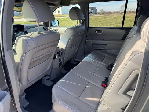 Used 2009 Honda Pilot EX-L image 17