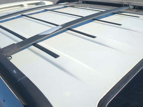 Used 2001 Lexus LX 470 4WD image 16