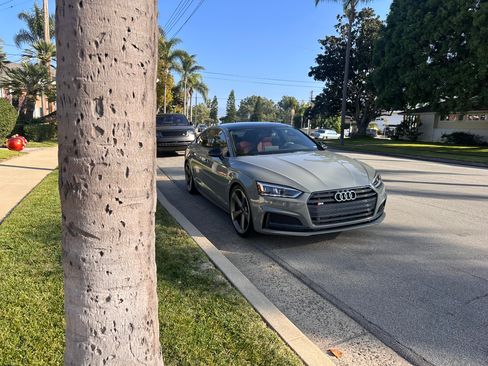 Used 2019 Audi S5 Premium Plus w/ Premium Plus image 10
