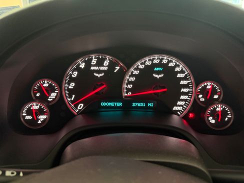 Used 2012 Chevrolet Corvette Grand Sport w/ 3LT Preferred Equipment Group RWD image 15