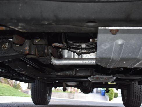 Used 1999 Chevrolet Tahoe 4WD 2-Door w/ Preferred Equipment Group image 23