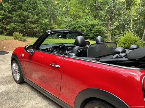 Used 2017 MINI Cooper S FWD image 11