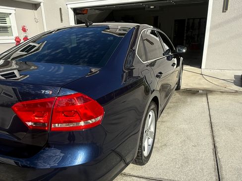 Used 2014 Volkswagen Passat 1.8T Wolfsburg Edition image 9