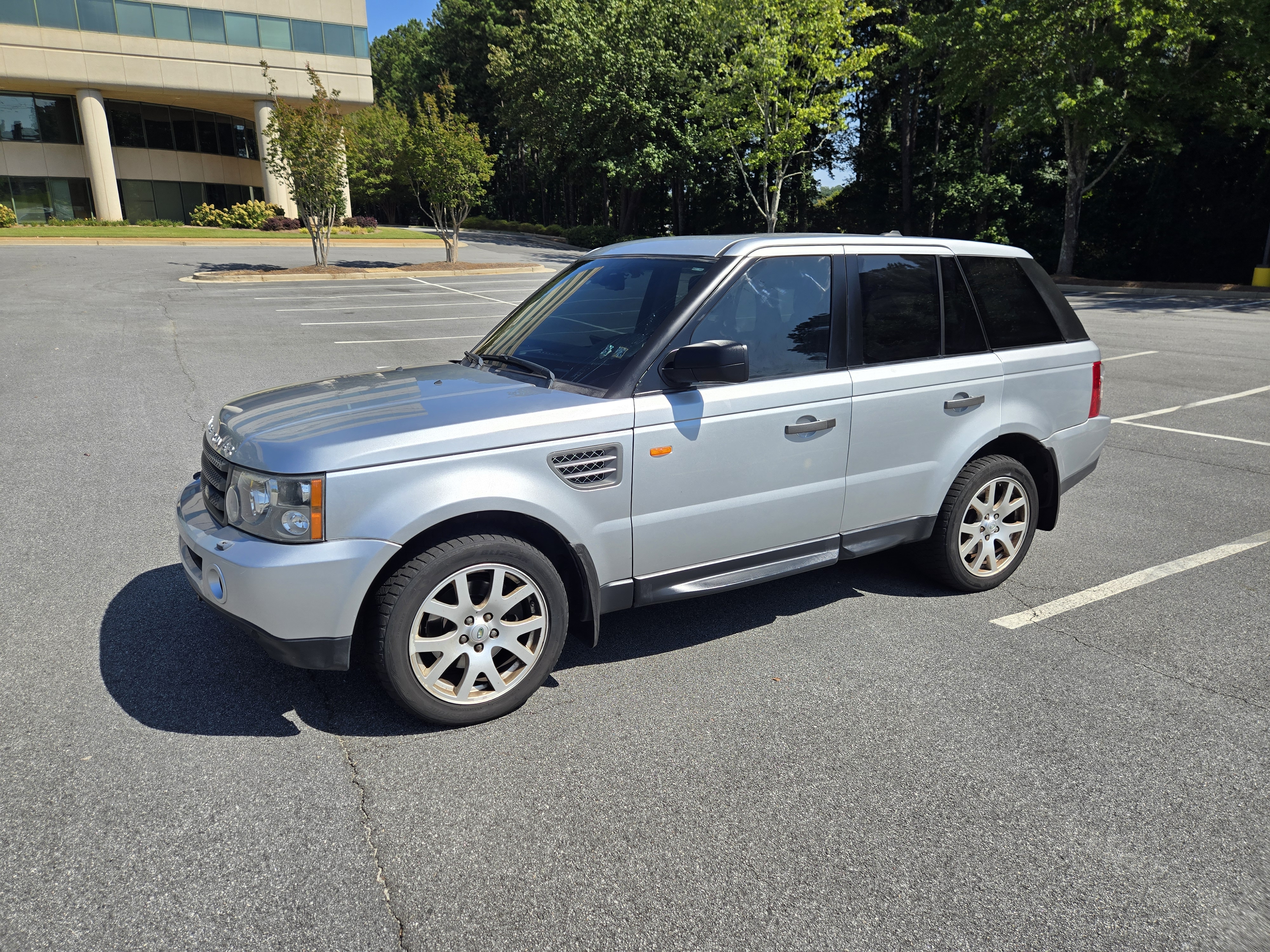 Used 2008 Land Rover Range Rover Sport HSE AWD/4WD image 5