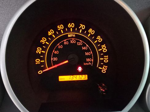 Used 2010 Toyota Tundra 4x4 Double Cab image 18