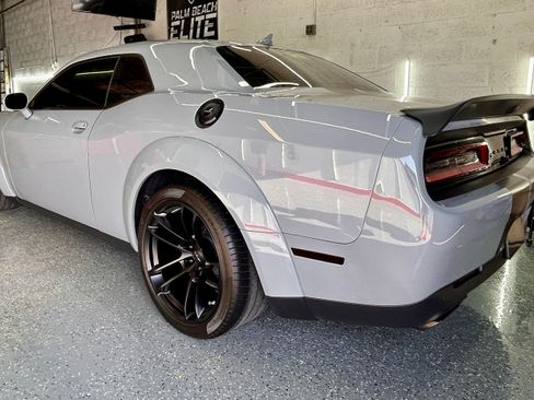 Used 2020 Dodge Challenger SRT Hellcat RWD image 14