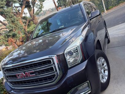 Used 2016 GMC Yukon SLT w/ HD Trailering Package