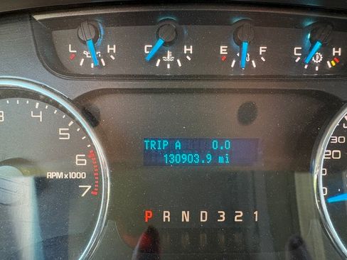 Used 2014 Ford F150 XLT AWD/4WD image 16