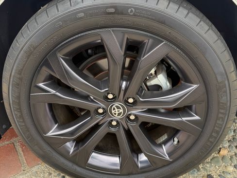 Used 2022 Toyota Sienna XSE w/ XSE Plus Package FWD image 19