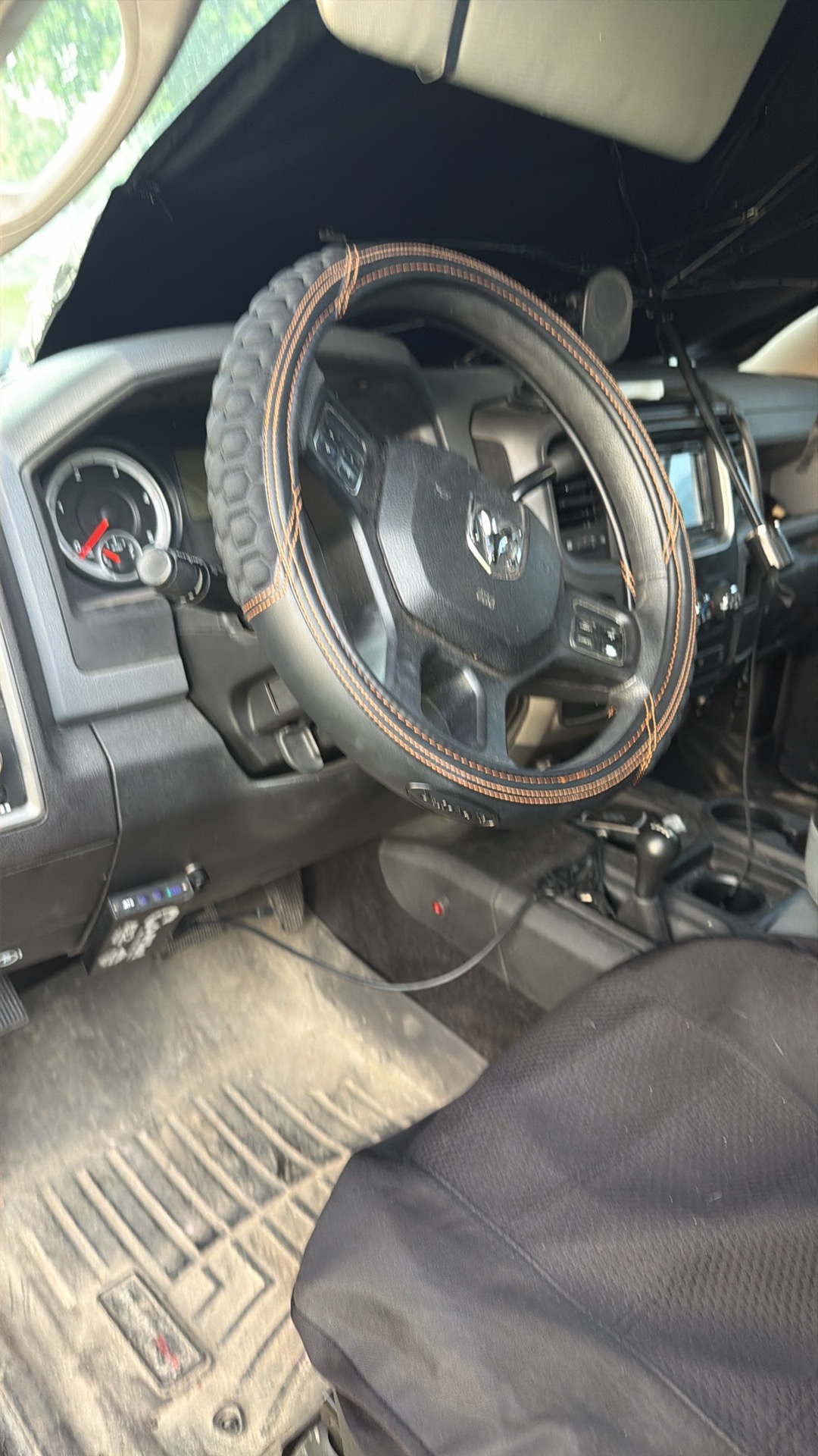 Used 2013 RAM 2500 Tradesman w/ Chrome Appearance Group AWD/4WD image 18