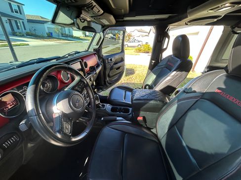 Used 2019 Jeep Wrangler Unlimited Rubicon image 8