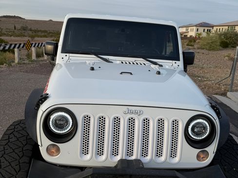 Used 2014 Jeep Wrangler Rubicon w/ Connectivity Group image 2