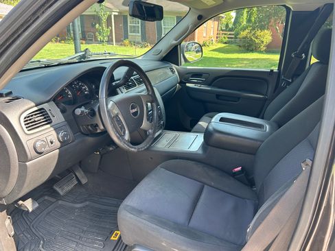 Used 2010 GMC Sierra 1500 SLE AWD/4WD image 9