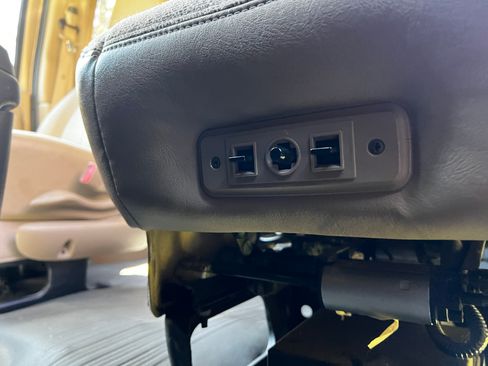 Used 2014 Chevrolet Express 1500 LT w/ LT Preferred Equipment Group image 19