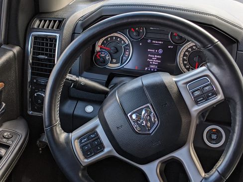 Used 2017 RAM 3500 Laramie image 12