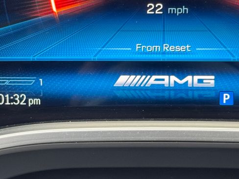 Used 2023 Mercedes-Benz SL 55 AMG 4MATIC image 11