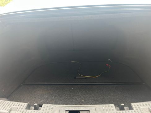 Used 2011 Ford Taurus SEL w/ 201A Rapid Spec Order Code image 13