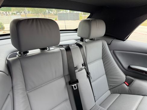 Used 2005 BMW 325Ci Convertible image 19