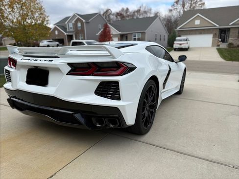 Used 2024 Chevrolet Corvette Stingray Preferred Cpe w/ Z51 Performance Package image 14