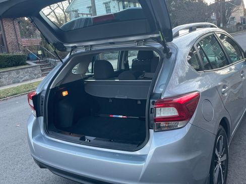 Used 2019 Subaru Impreza 2.0i Premium w/ Eyesight & BSD/Rcta & SRF image 6