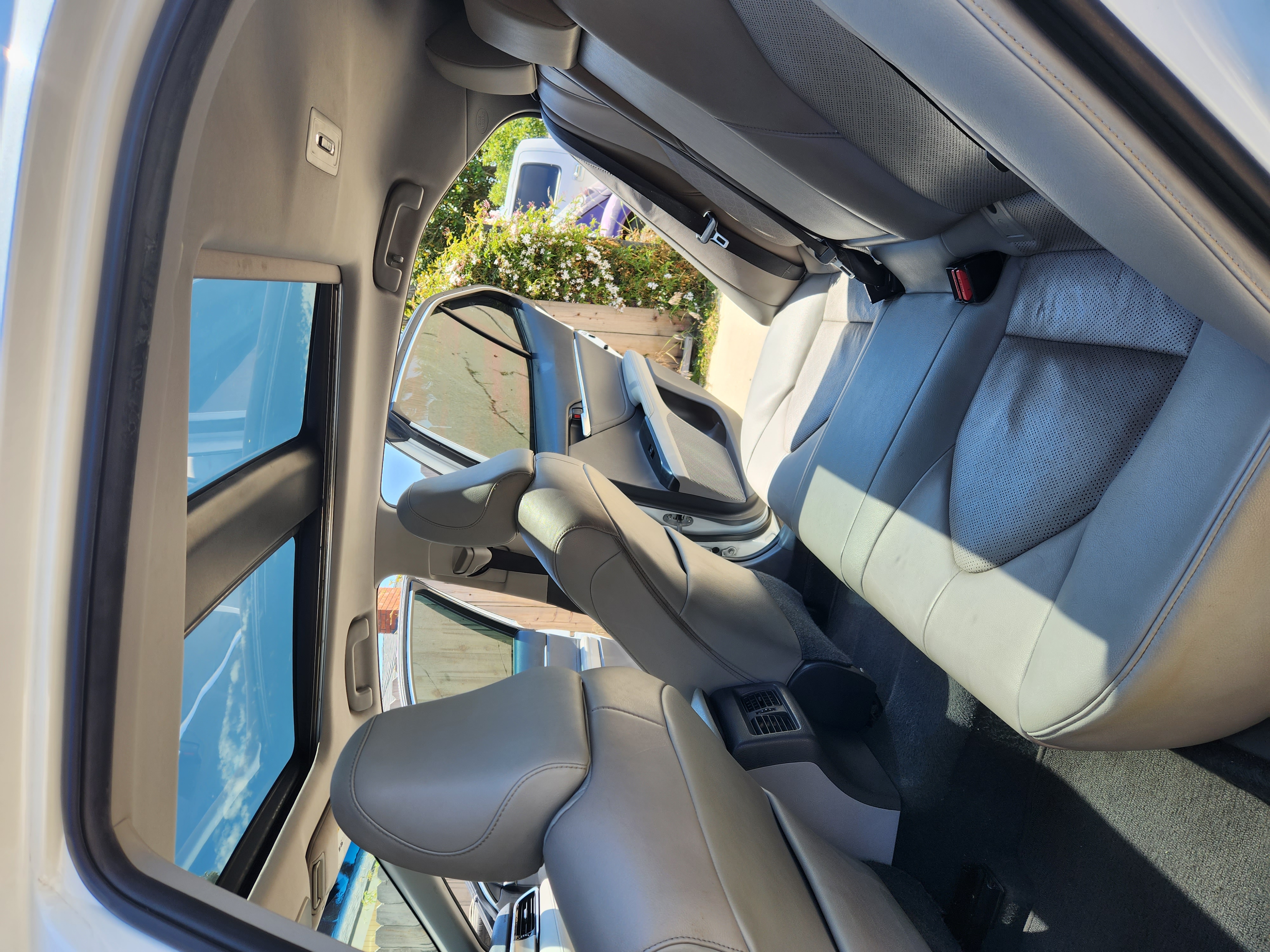 Used 2018 Toyota Camry XSE FWD image 5