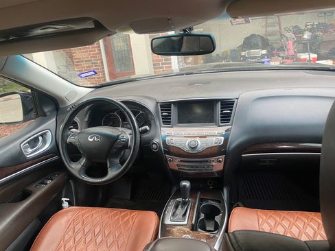 Used 2013 INFINITI JX35 FWD w/ Premium Pkg image 5