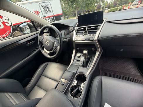 Used 2018 Lexus NX 300 AWD image 11