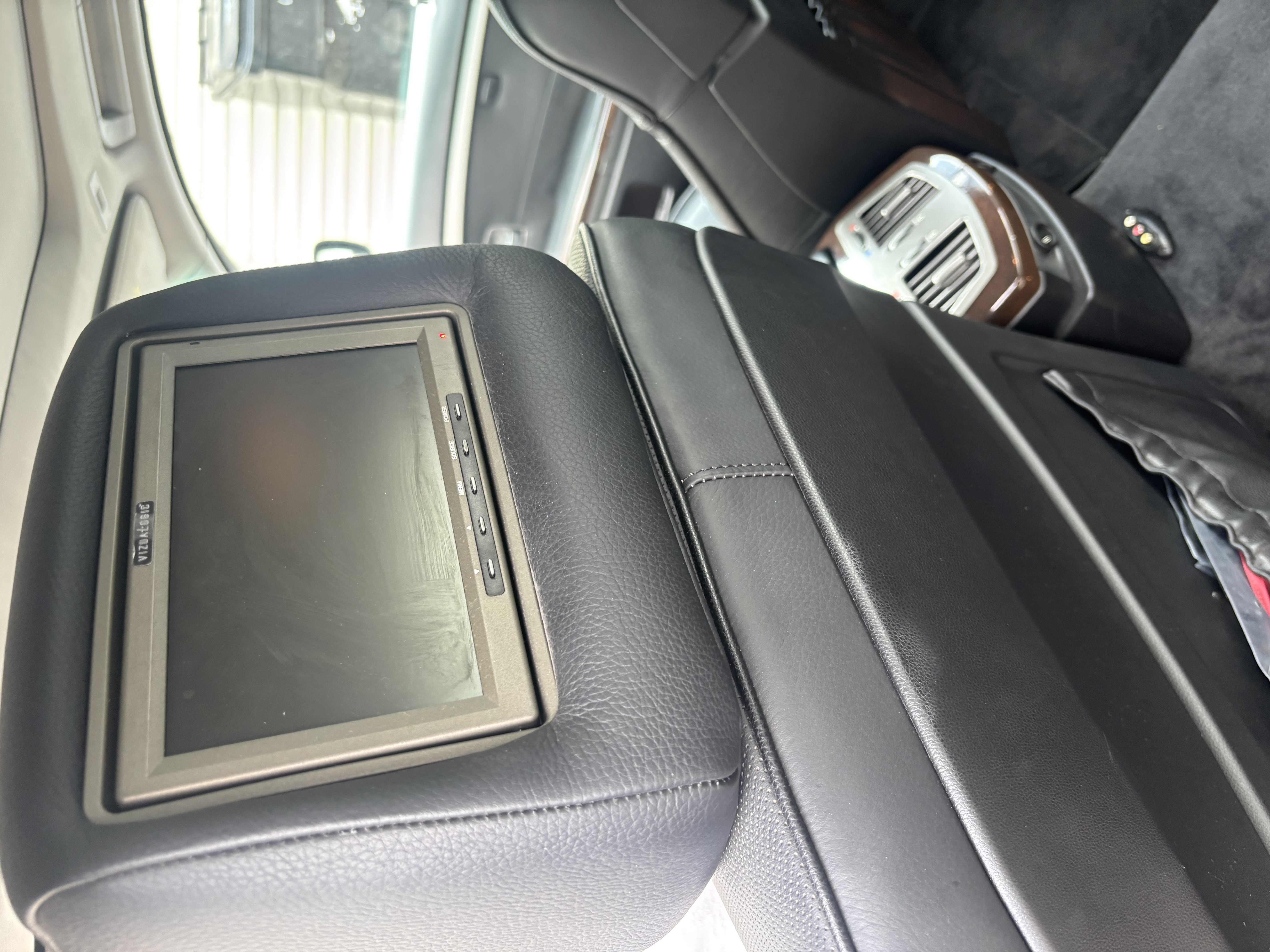 Used 2007 BMW 750Li RWD image 1