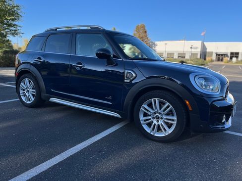 Used 2017 MINI Cooper Countryman S image 2