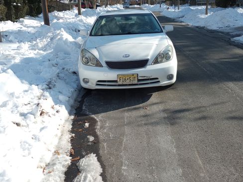 Used 2006 Lexus ES 330 image 2